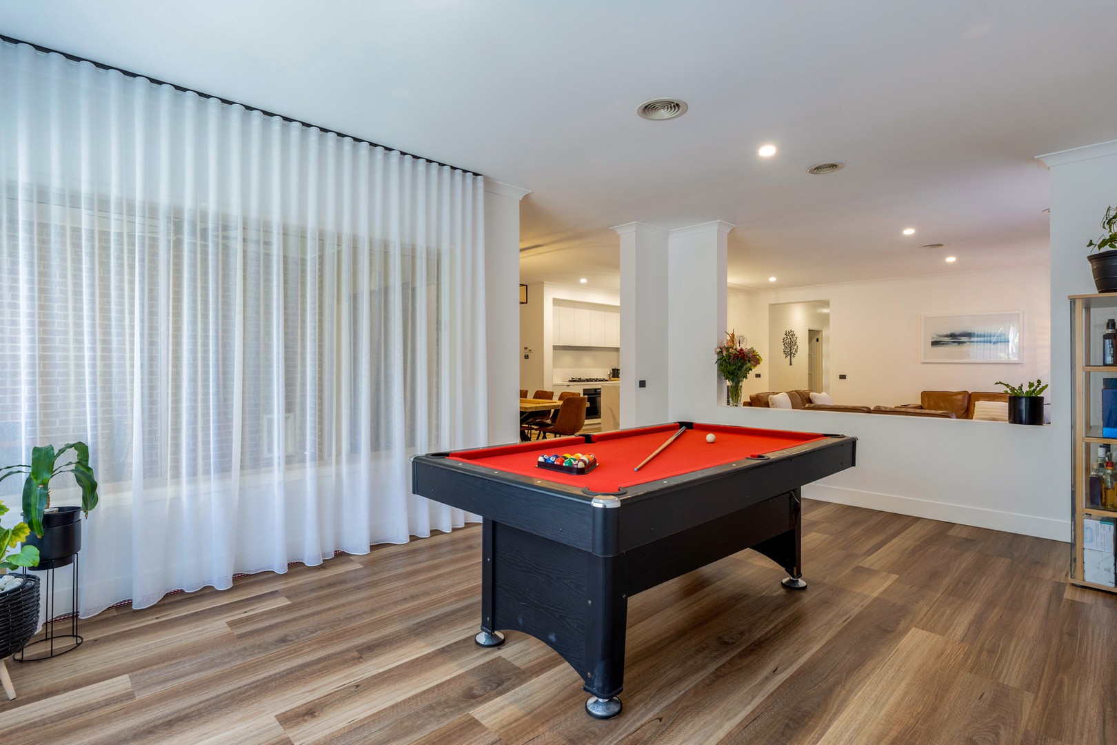 28 Ardsley Circuit, Craigieburn, VIC 3064, Craigieburn - Thumbnail 8