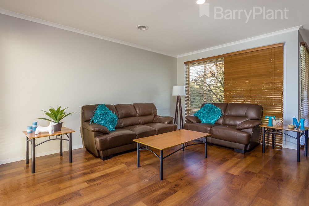 28 Arlington Way, Point Cook, VIC 3030, Point Cook - Thumbnail 4