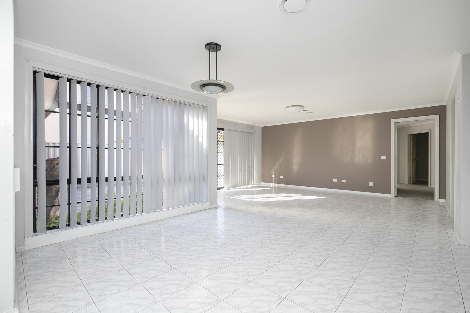 28 Australia Drive, Taylors Lakes, VIC 3038, Taylors Lakes - Thumbnail 3