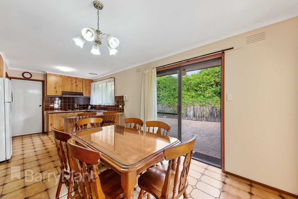 28 Avondale Avenue, St Albans, VIC 3021, St Albans - Thumbnail 3