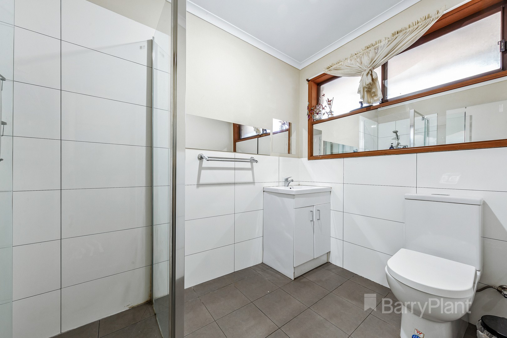 28 Avondale Avenue, St Albans, VIC 3021, St Albans - Thumbnail 5