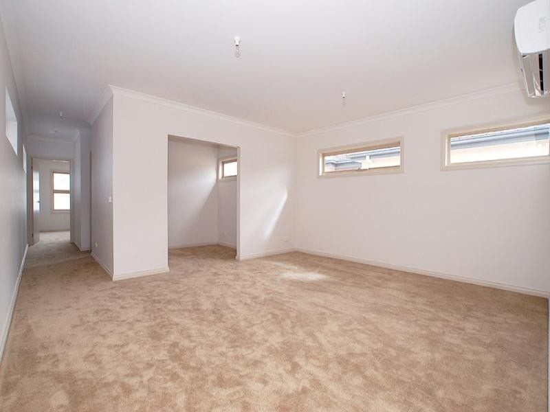 28 Bardia Av, Seaford, VIC 3198, Seaford - Thumbnail 5