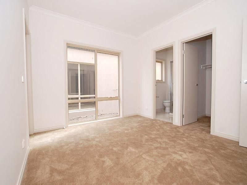28 Bardia Av, Seaford, VIC 3198, Seaford - Thumbnail 6