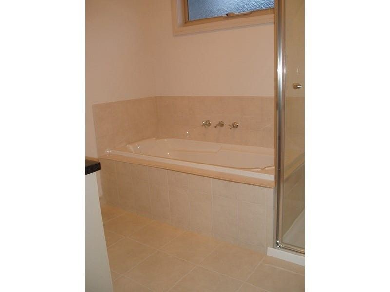28 Bardia Av, Seaford, VIC 3198, Seaford - Thumbnail 7