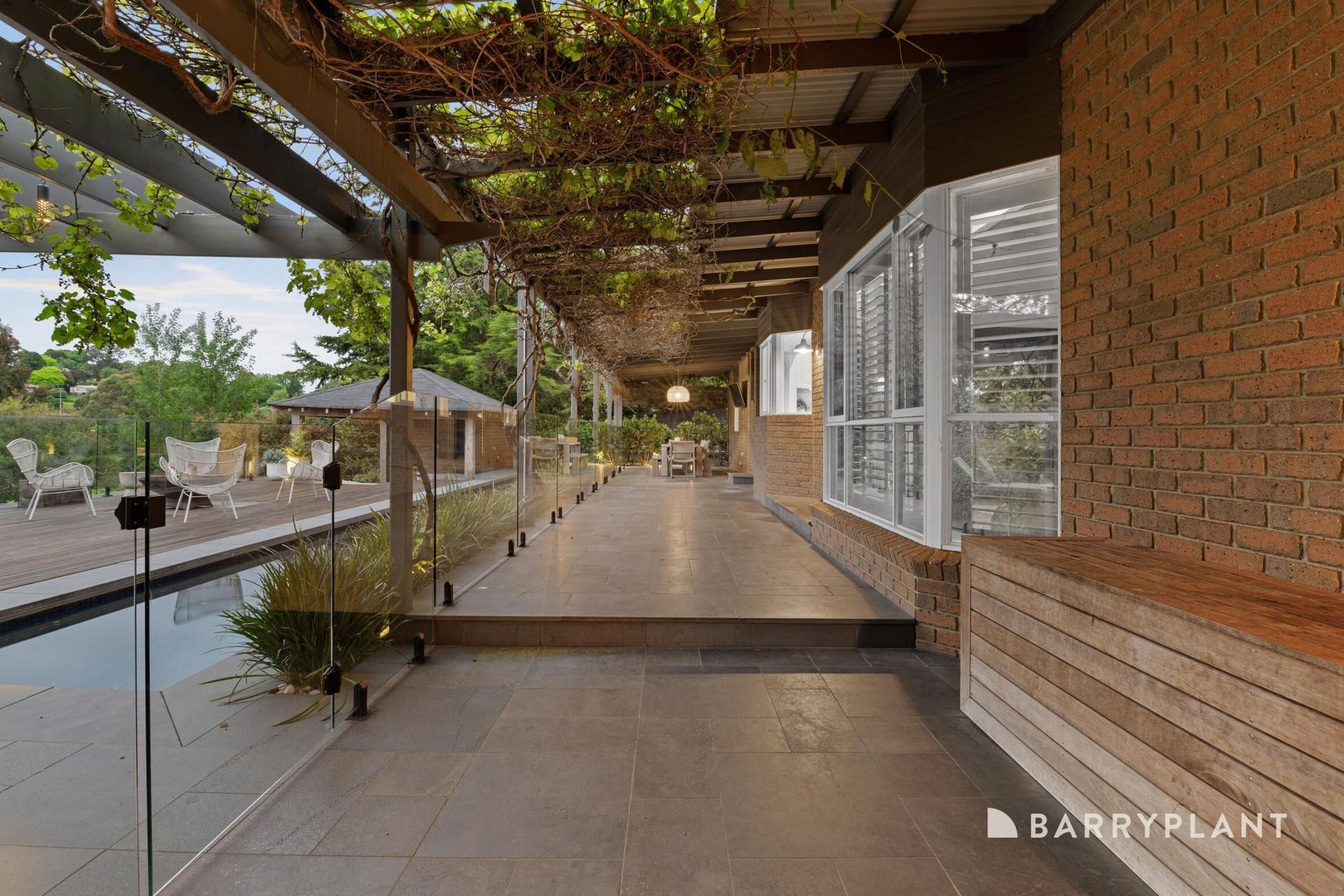 28 Beaconsfield Emerald Road, Emerald, VIC 3782 - Thumbnail 2 - 03/03/2025