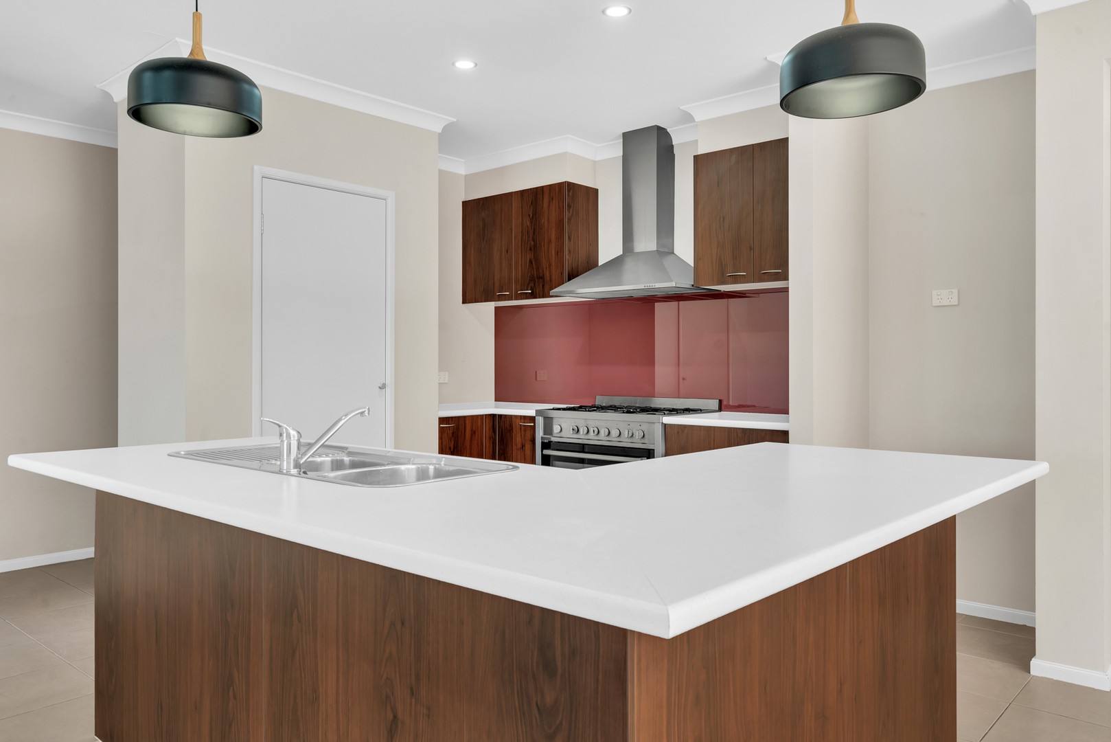 28 Ben Loman Circuit, Craigieburn, VIC 3064, Craigieburn - Thumbnail 5