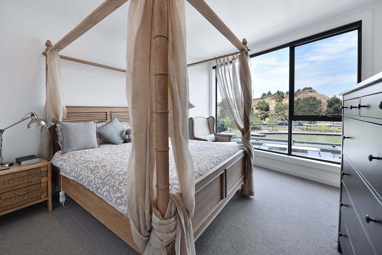 28 Boardwalk Pl, Keilor East, VIC 3033, Keilor East - Thumbnail 4