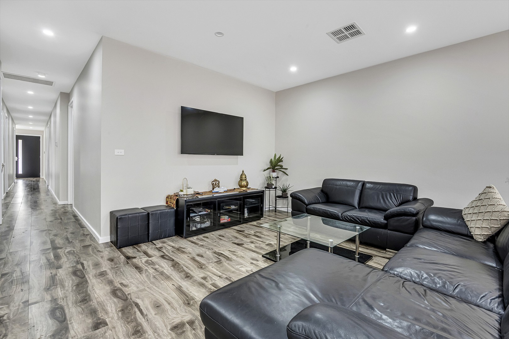 28 Boglis Avenue, Wollert, VIC 3750, Wollert - Thumbnail 6