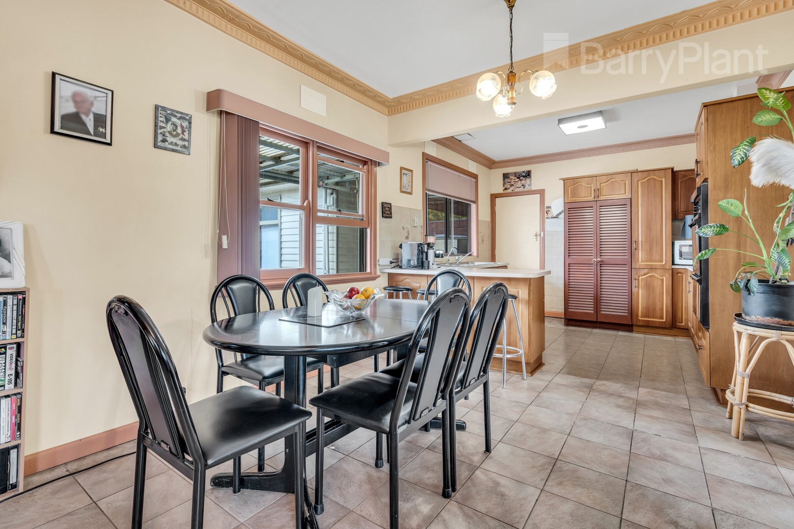 28 Botha Avenue, Reservoir, VIC 3073, Reservoir - Thumbnail 5