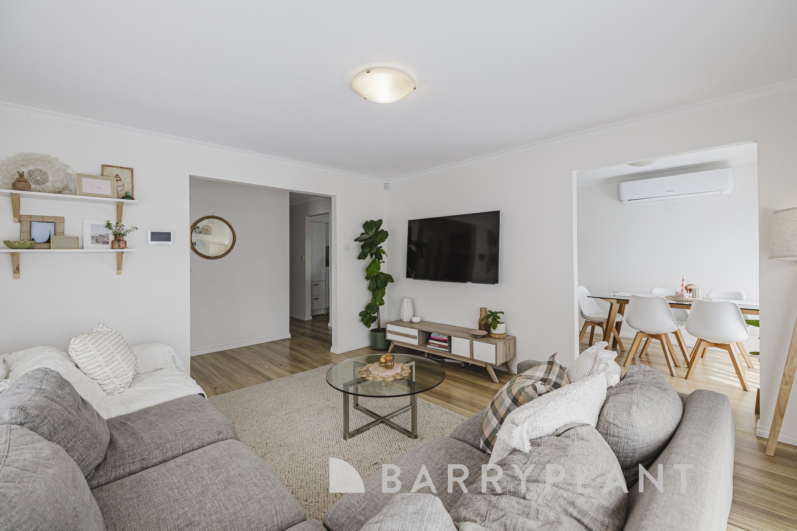 28 Bourke Road, Melton South, VIC 3338, Melton South - Thumbnail 4