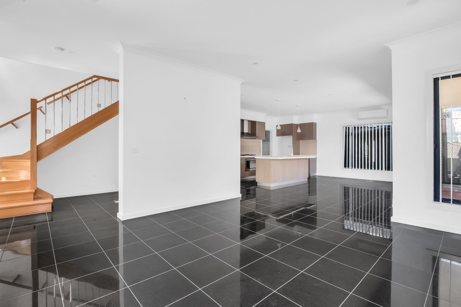 28 Braveheart Road, Craigieburn, VIC 3064, Craigieburn - Thumbnail 4