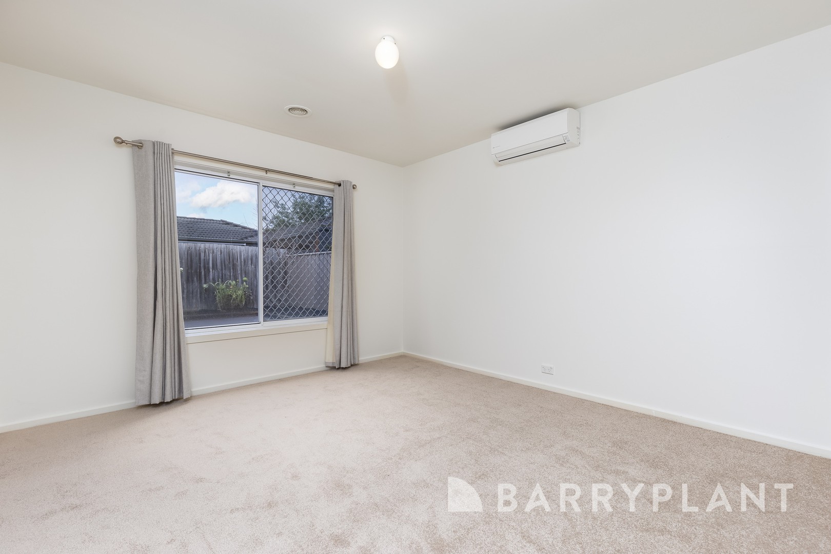 28 Breakwater Crescent, Point Cook, VIC 3030, Point Cook - Thumbnail 8
