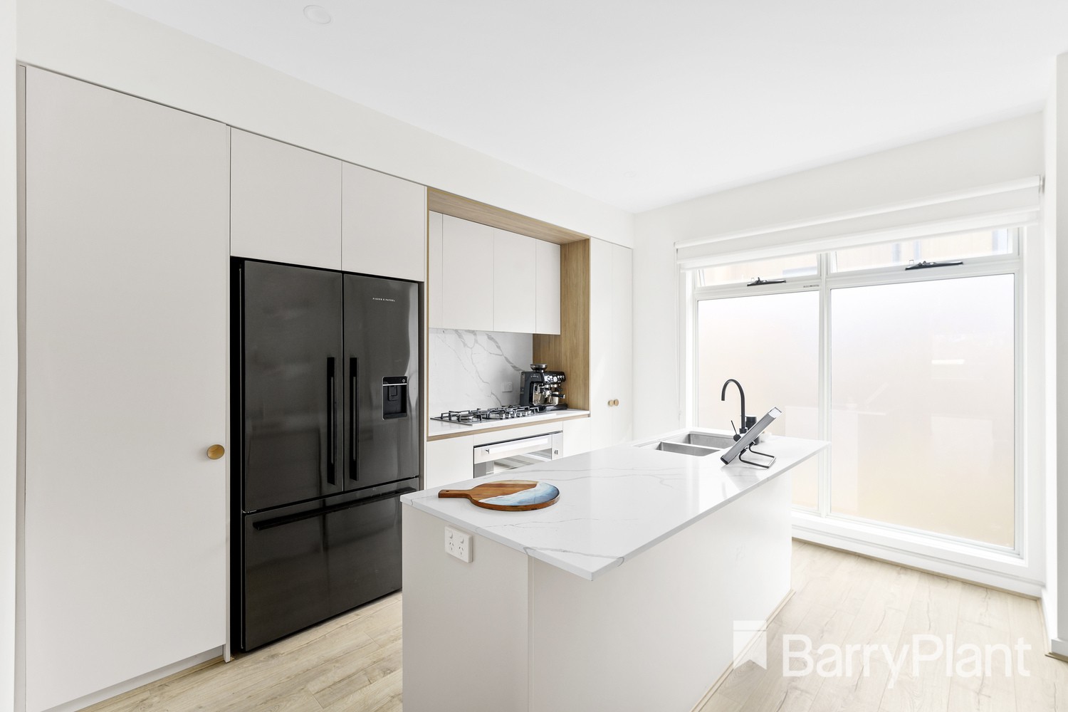 28 Cameo Crescent, South Morang, VIC 3752, South Morang - Thumbnail 2