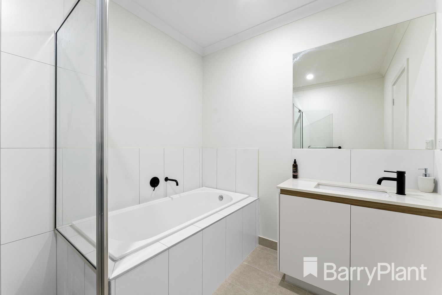 28 Cameo Crescent, South Morang, VIC 3752, South Morang - Thumbnail 6
