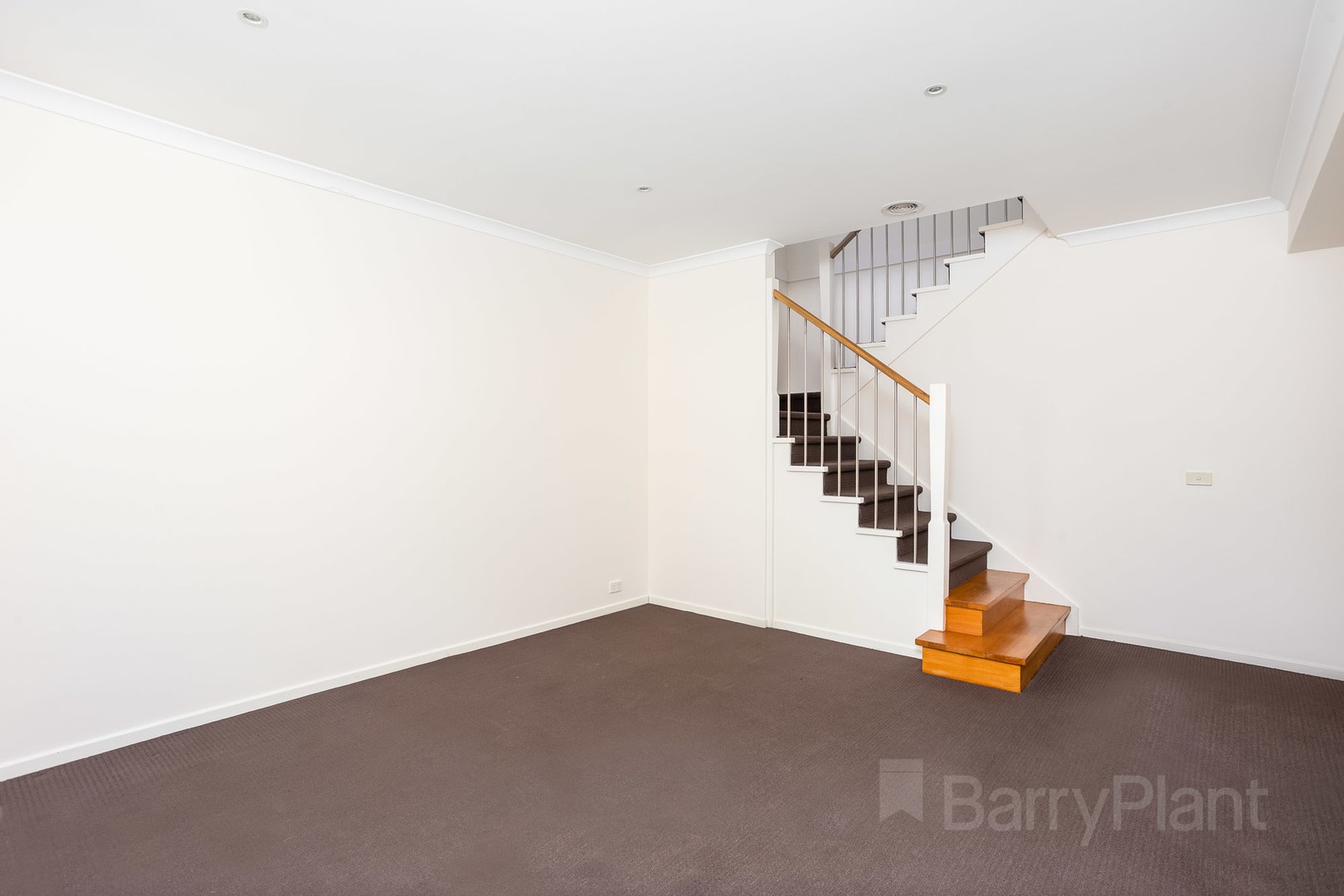 28 Canegrass Drive, Point Cook, VIC 3030, Point Cook - Thumbnail 3