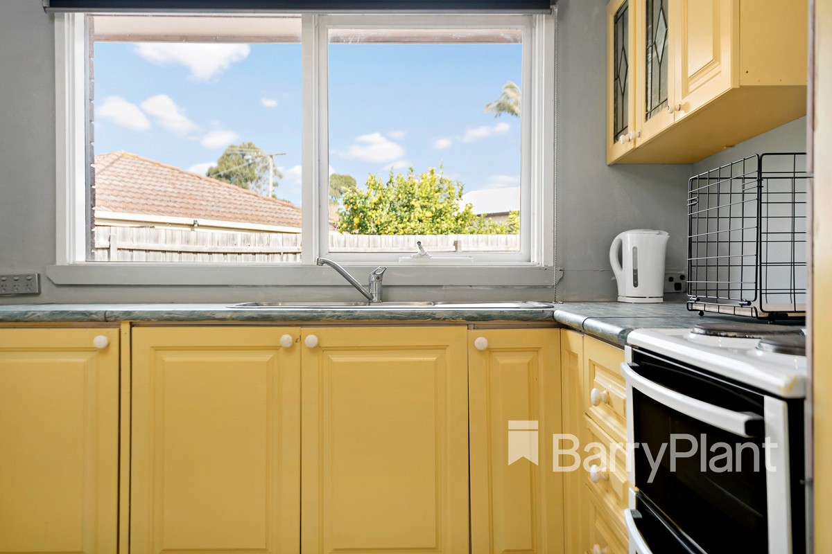 28 Carcoola Court, Rosebud, VIC 3939, Rosebud - Thumbnail 3
