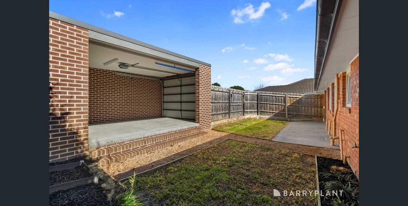 28 Carole Avenue, Chirnside Park, VIC 3116, Chirnside Park - Thumbnail 8
