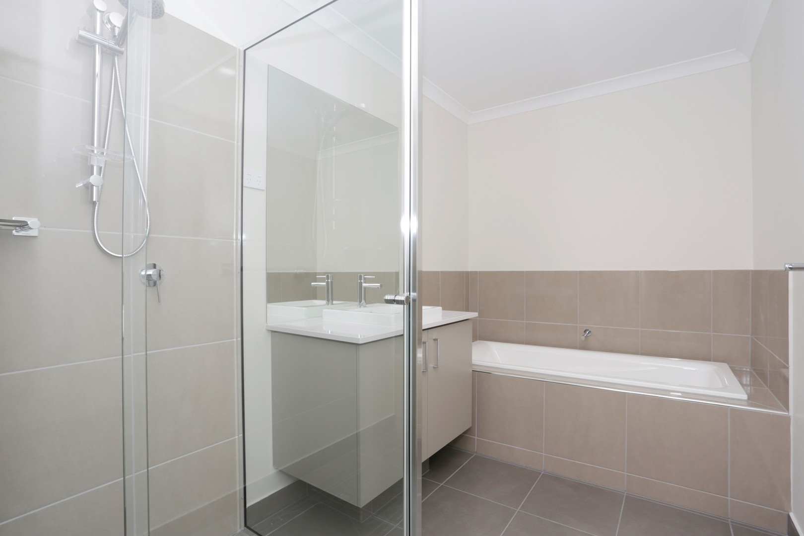 28 Cherry Tree Lane, Clyde, VIC 3978, Clyde - Thumbnail 5