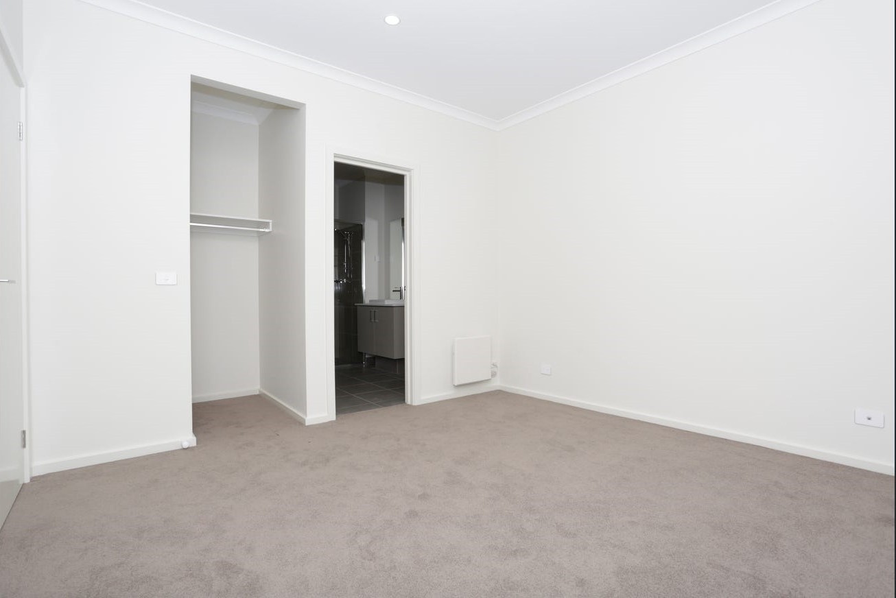 28 Cherry Tree Lane, Clyde, VIC 3978, Clyde - Thumbnail 6
