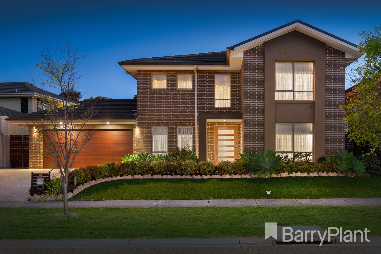 28 Clarendon Drive, Keysborough, VIC 3173, Keysborough - Thumbnail 2