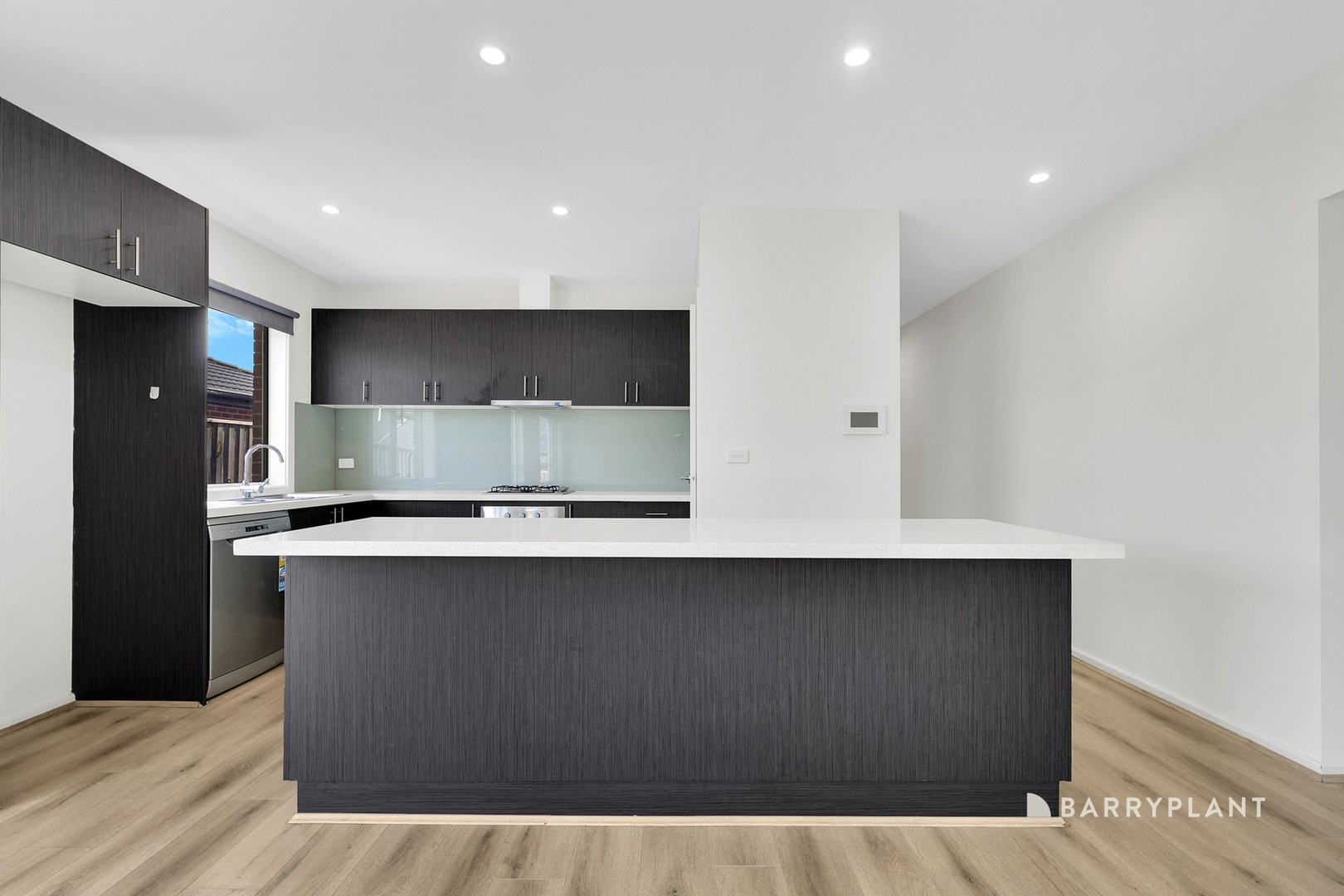 28 College Road, Doreen, VIC 3754, Doreen - Thumbnail 3
