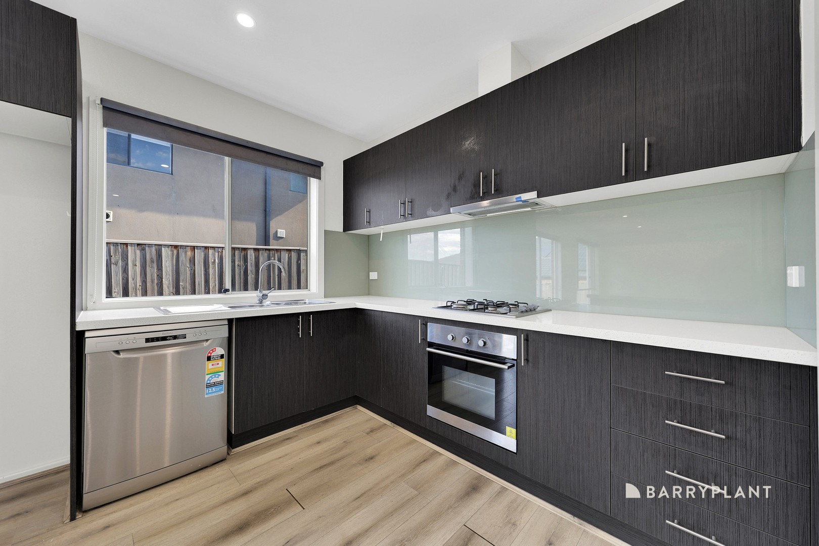 28 College Road, Doreen, VIC 3754, Doreen - Thumbnail 4