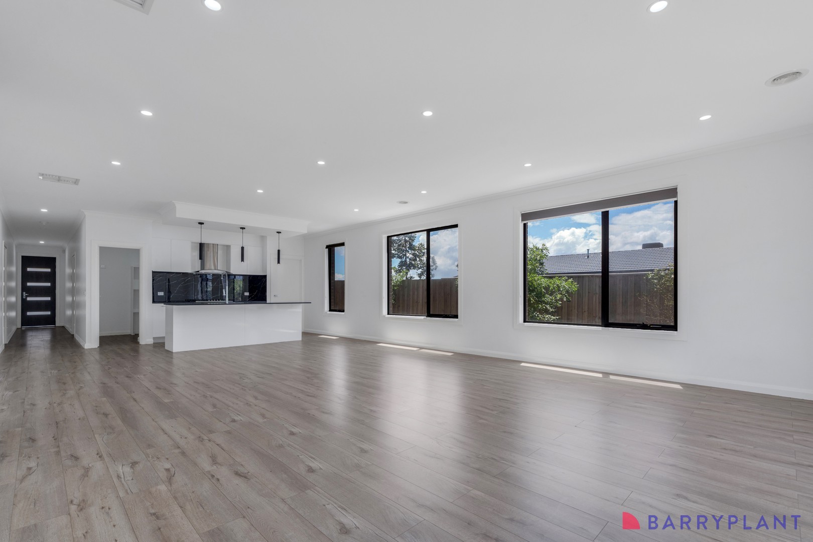 28 Conjola Way, Wollert, VIC 3750 - Thumbnail 2 - 27/11/2025