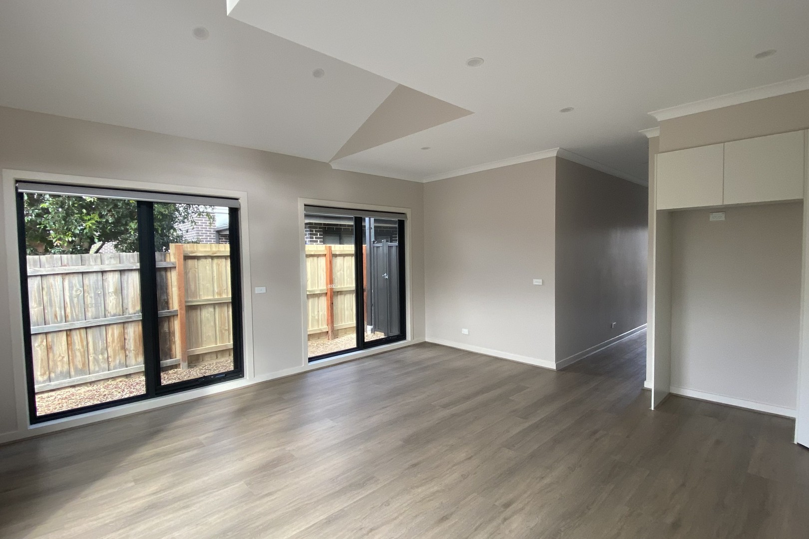 28 Corben Street, Reservoir, VIC 3073, Reservoir - Thumbnail 3