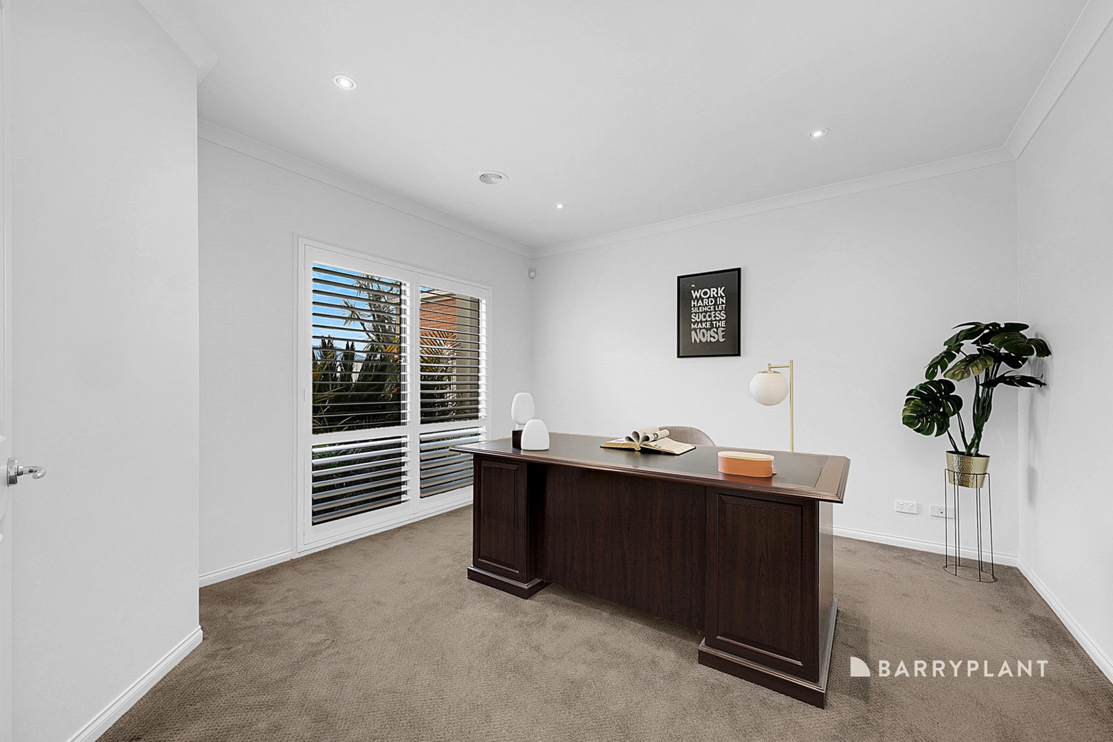 28 Delacombe Drive, Mill Park, VIC 3082, Mill Park - Thumbnail 4