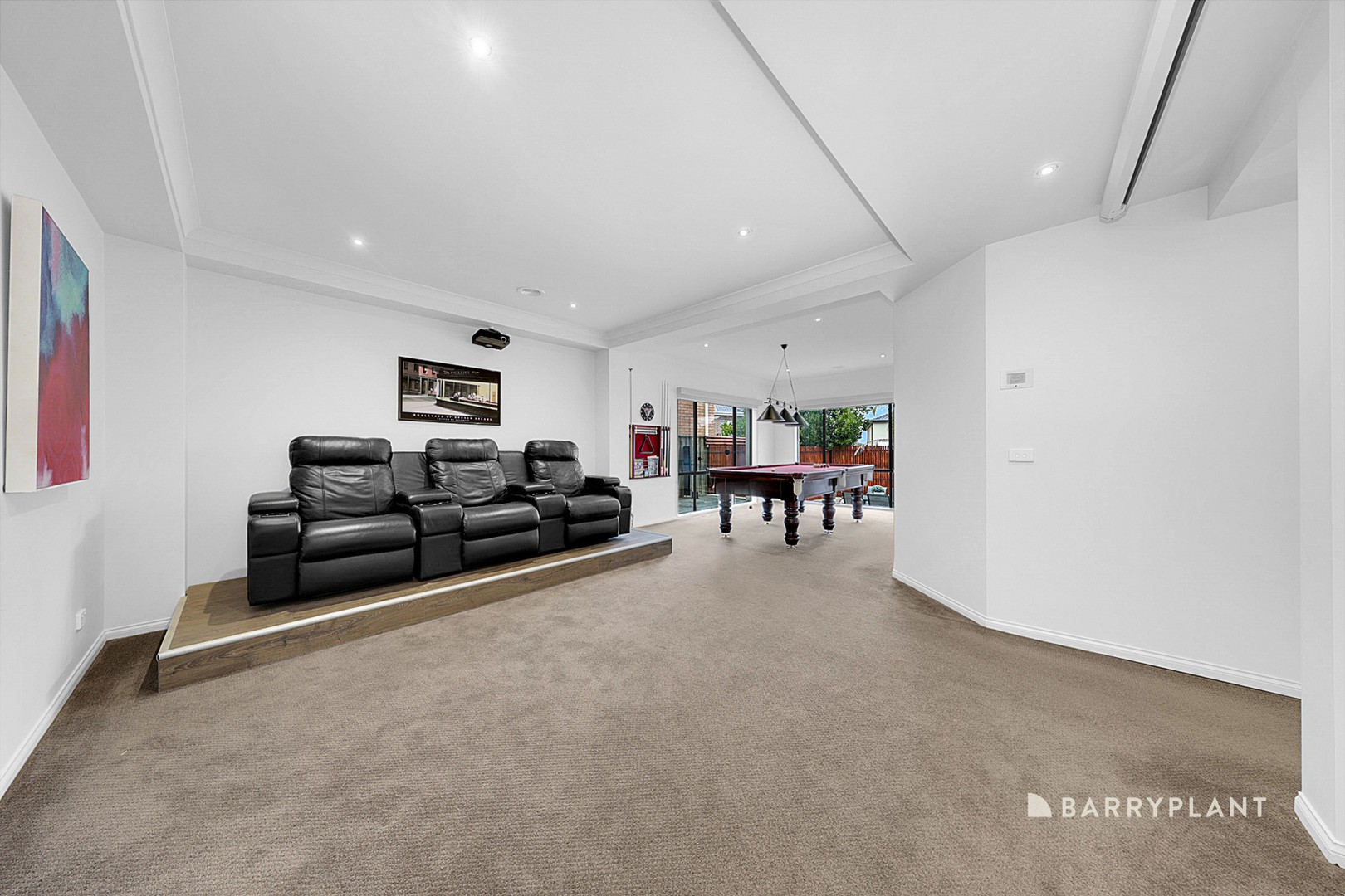 28 Delacombe Drive, Mill Park, VIC 3082, Mill Park - Thumbnail 5