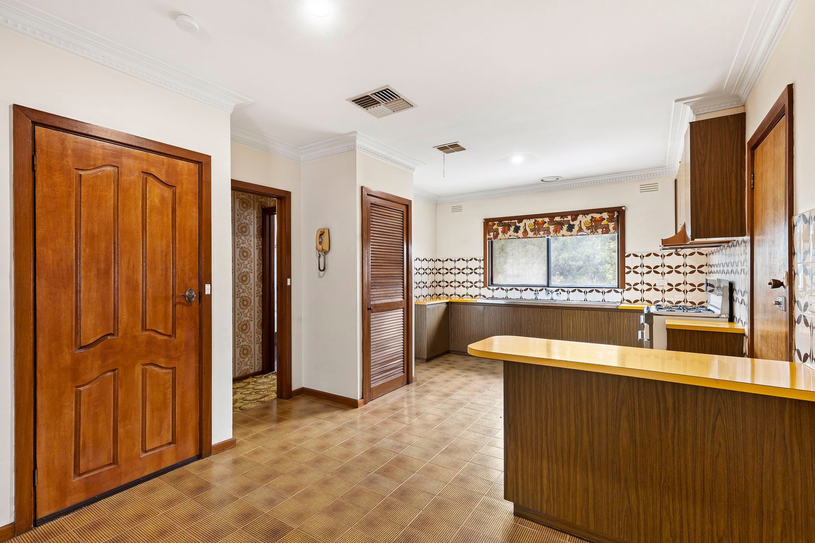 28 Donald Avenue, Essendon, VIC 3040, Essendon - Thumbnail 4