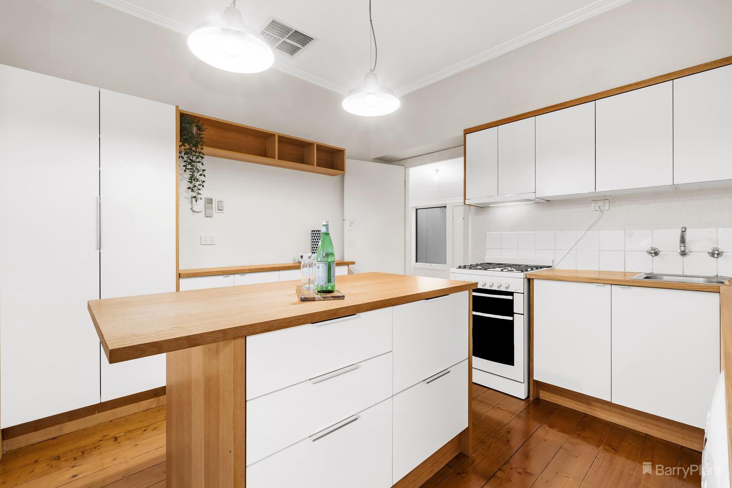 28 Dudley Street, Eltham, VIC 3095, Eltham - Thumbnail 3