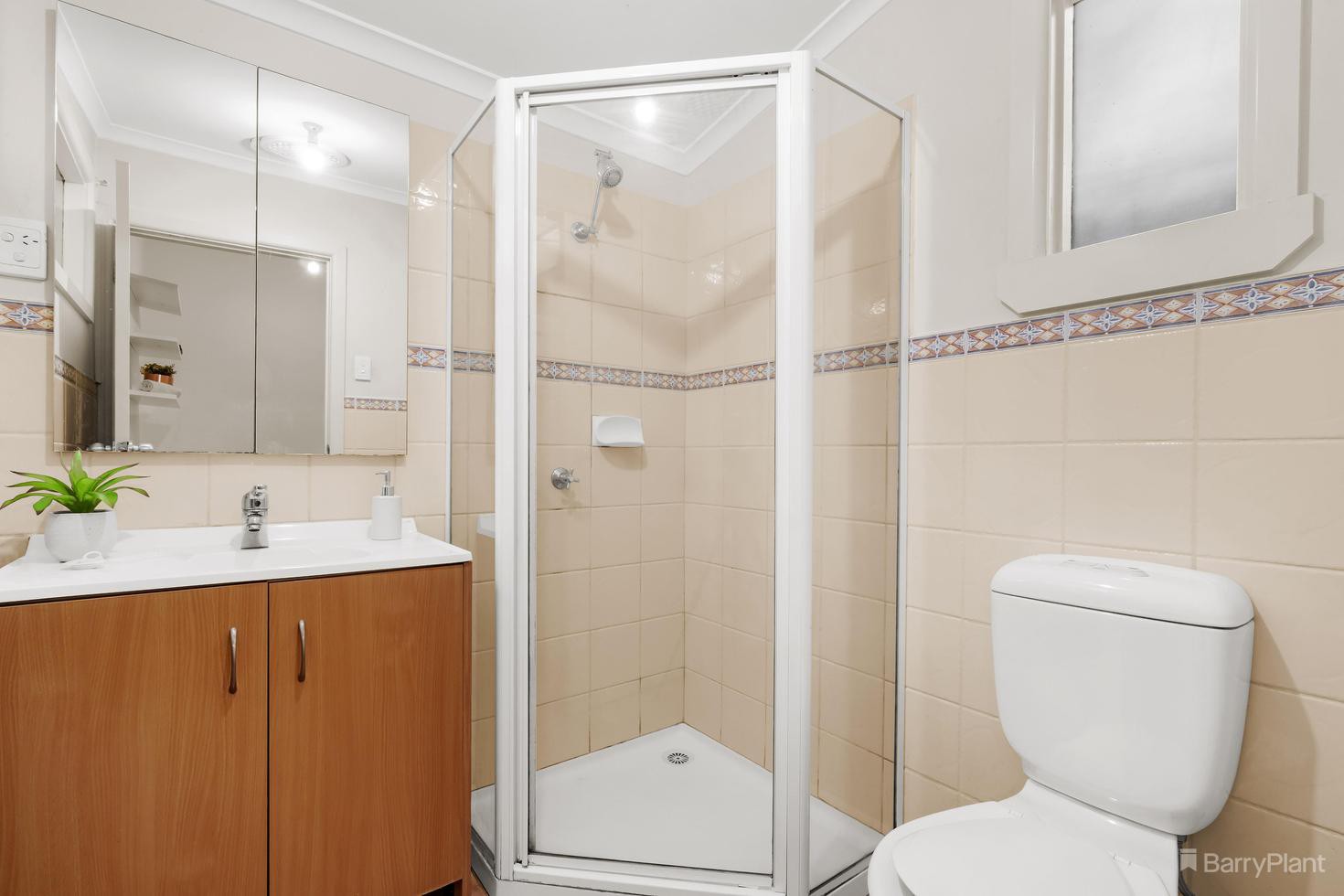 28 Dudley Street, Eltham, VIC 3095, Eltham - Thumbnail 5