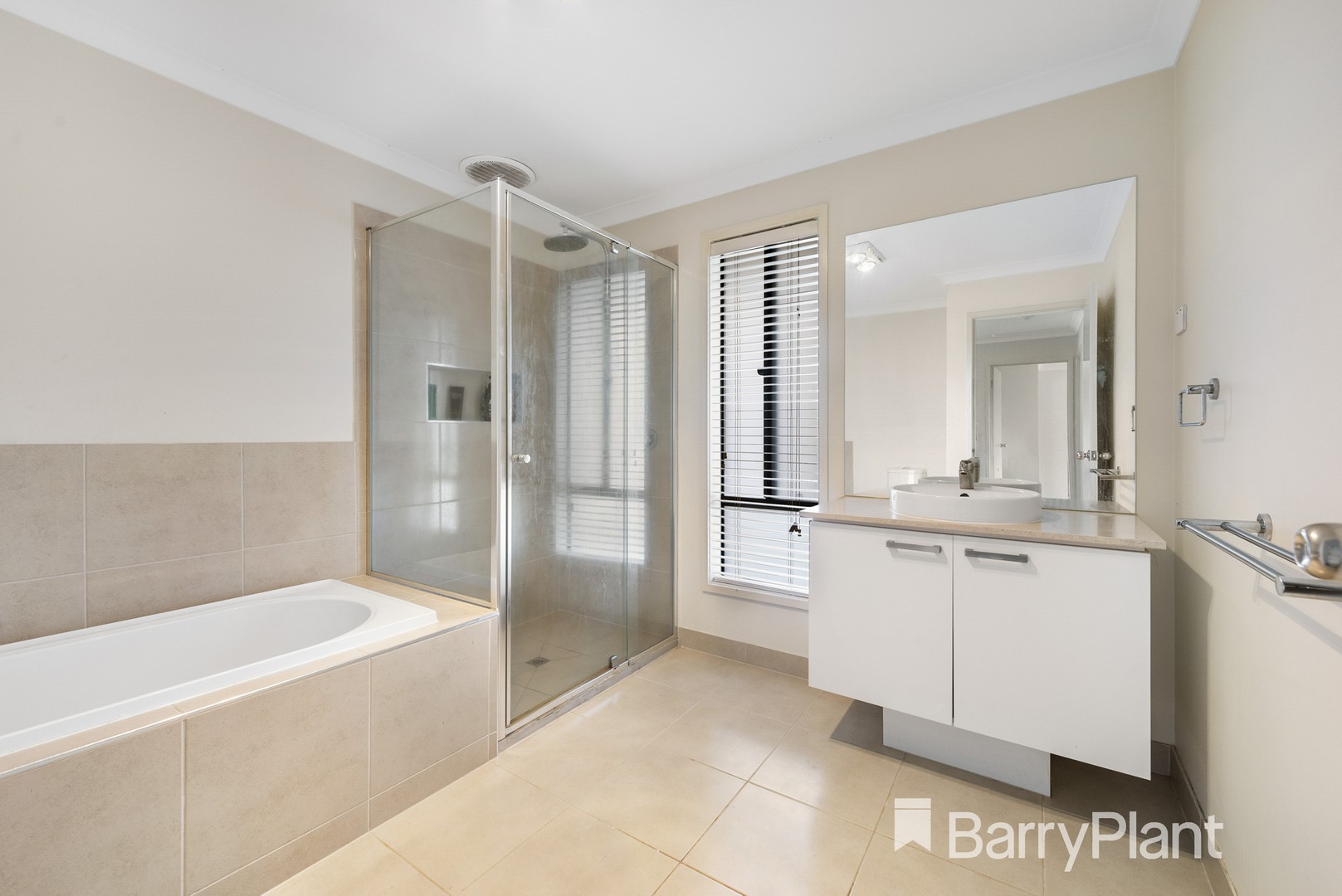 28 Edgewood  Boulevard, Tarneit, VIC 3029, Tarneit - Thumbnail 8