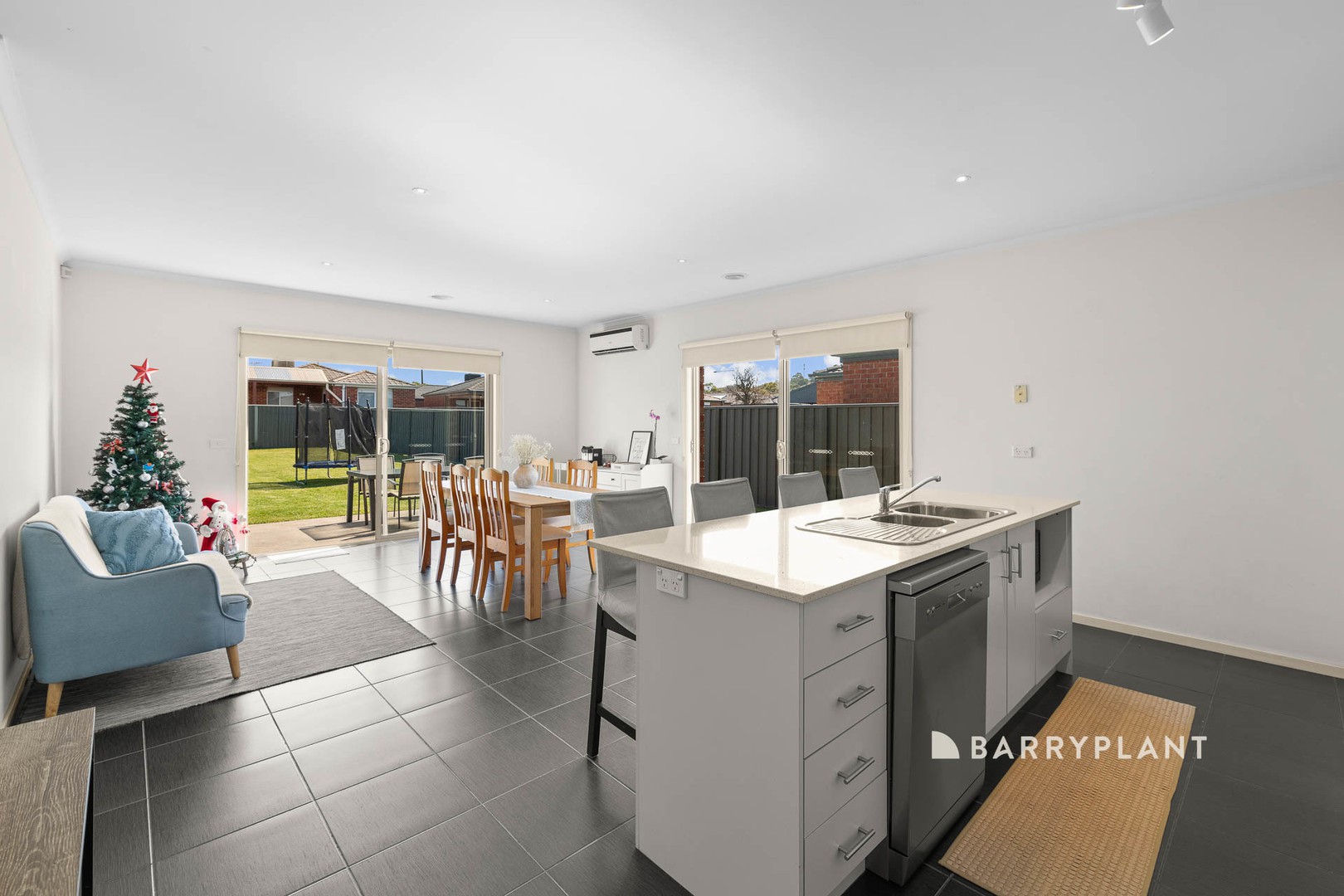 28 Elderberry Way, Pakenham, VIC 3810, Pakenham - Thumbnail 3