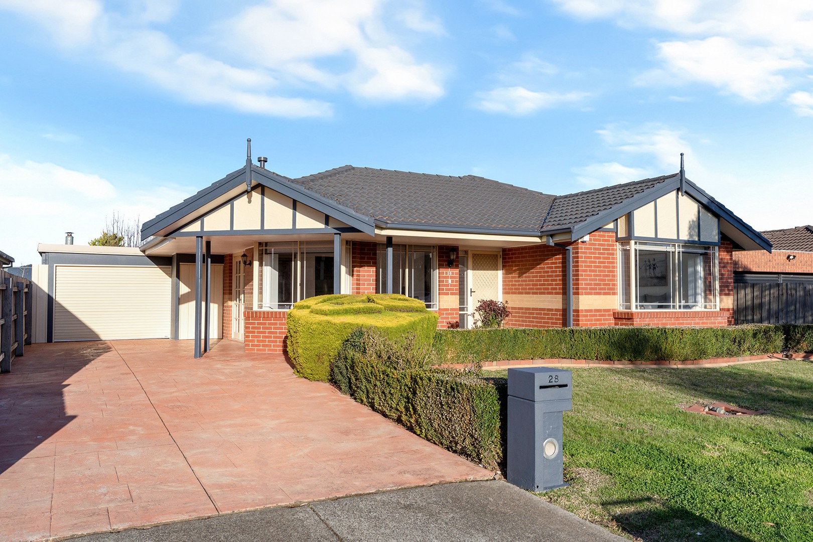 28 Exmouth Road, Craigieburn, VIC 3064, Craigieburn - Thumbnail 2