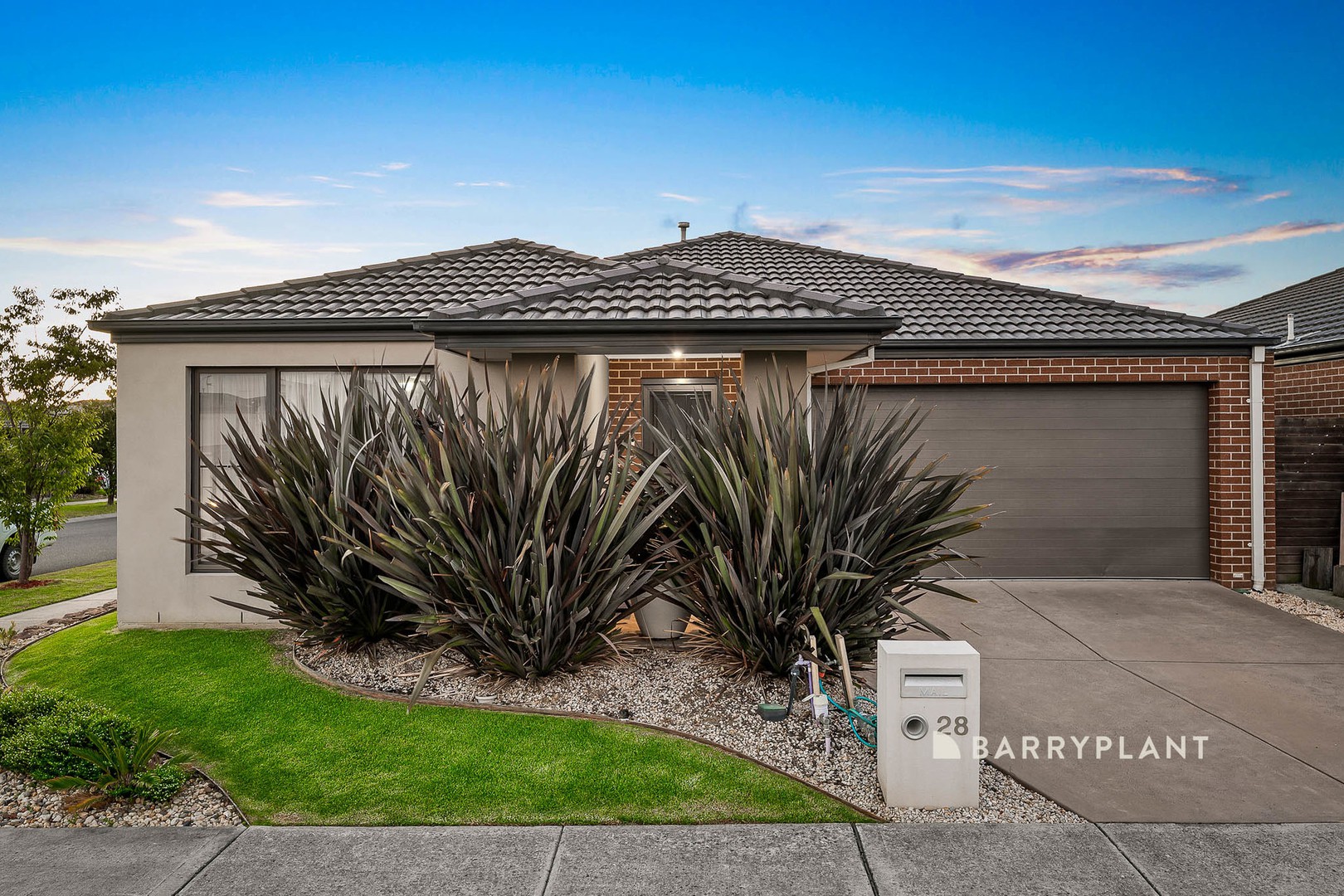 28 Featherflower Way, Officer, VIC 3809, Officer - Thumbnail 3