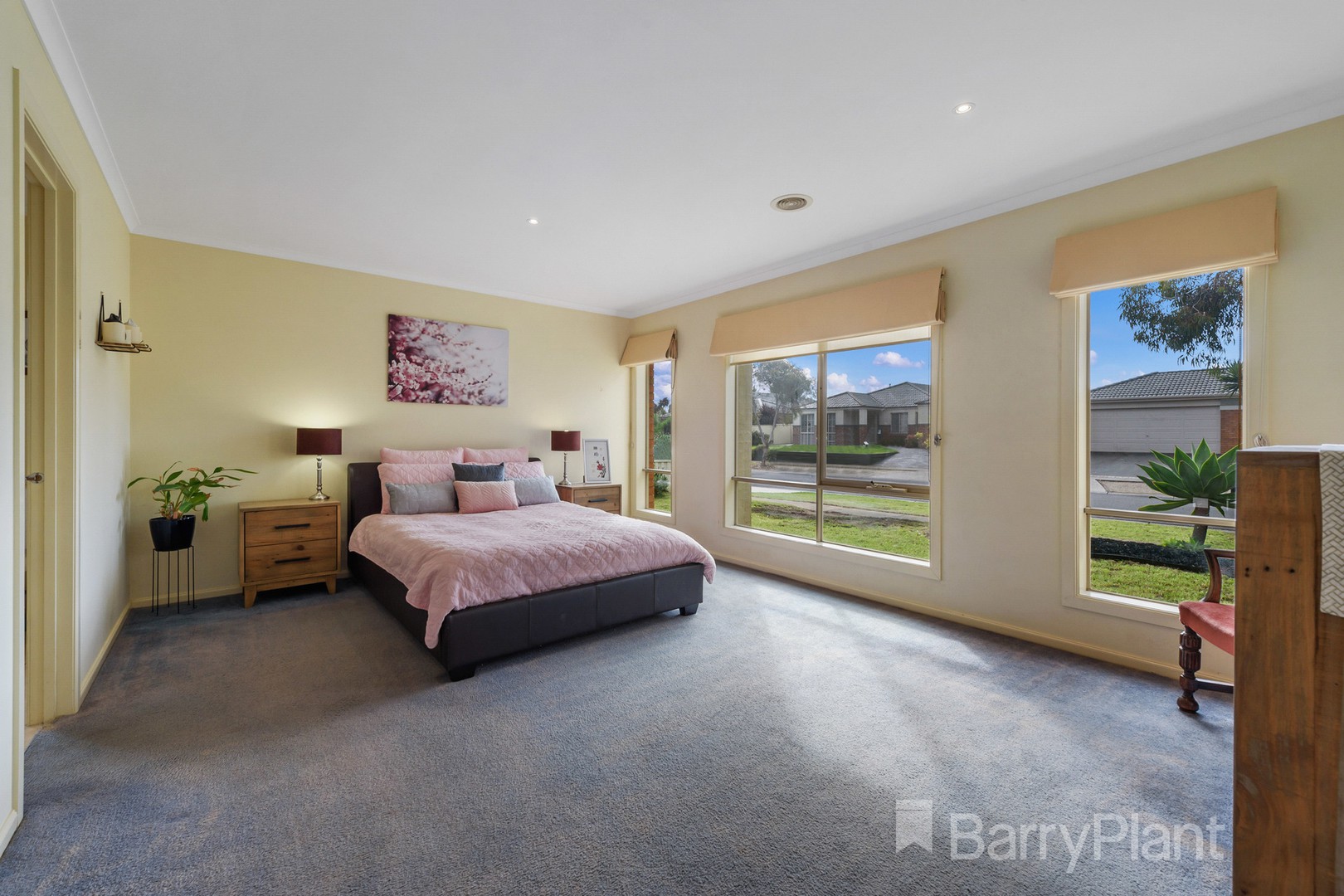 28 Featherhead Way, Harkness, VIC 3337, Harkness - Thumbnail 3