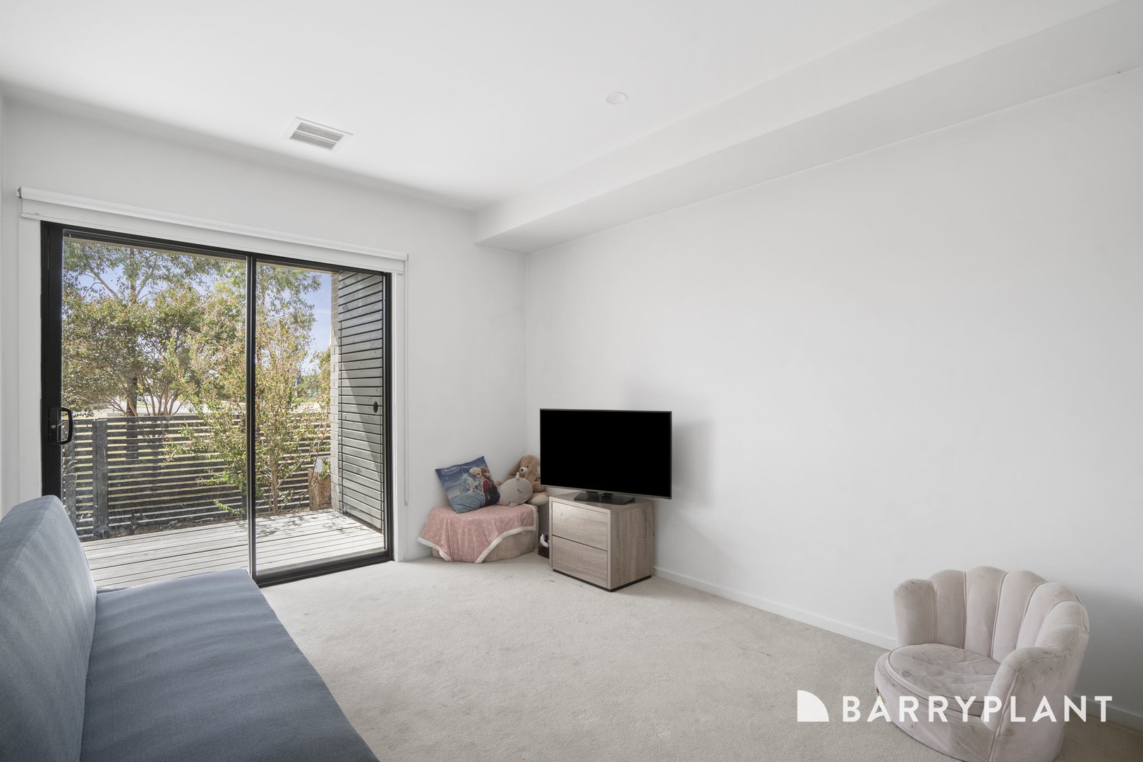28 Flagship Way, Point Cook, VIC 3030, Point Cook - Thumbnail 7