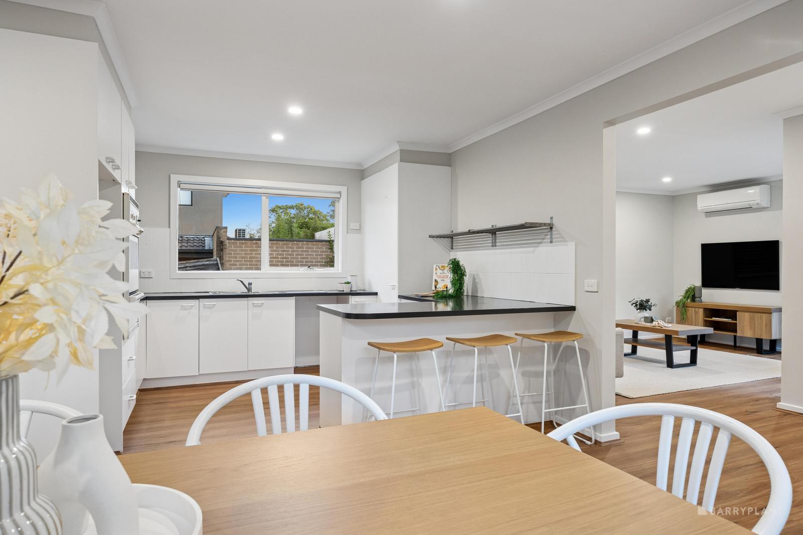 28 Forster Street, Mitcham, VIC 3132, Mitcham - Thumbnail 4