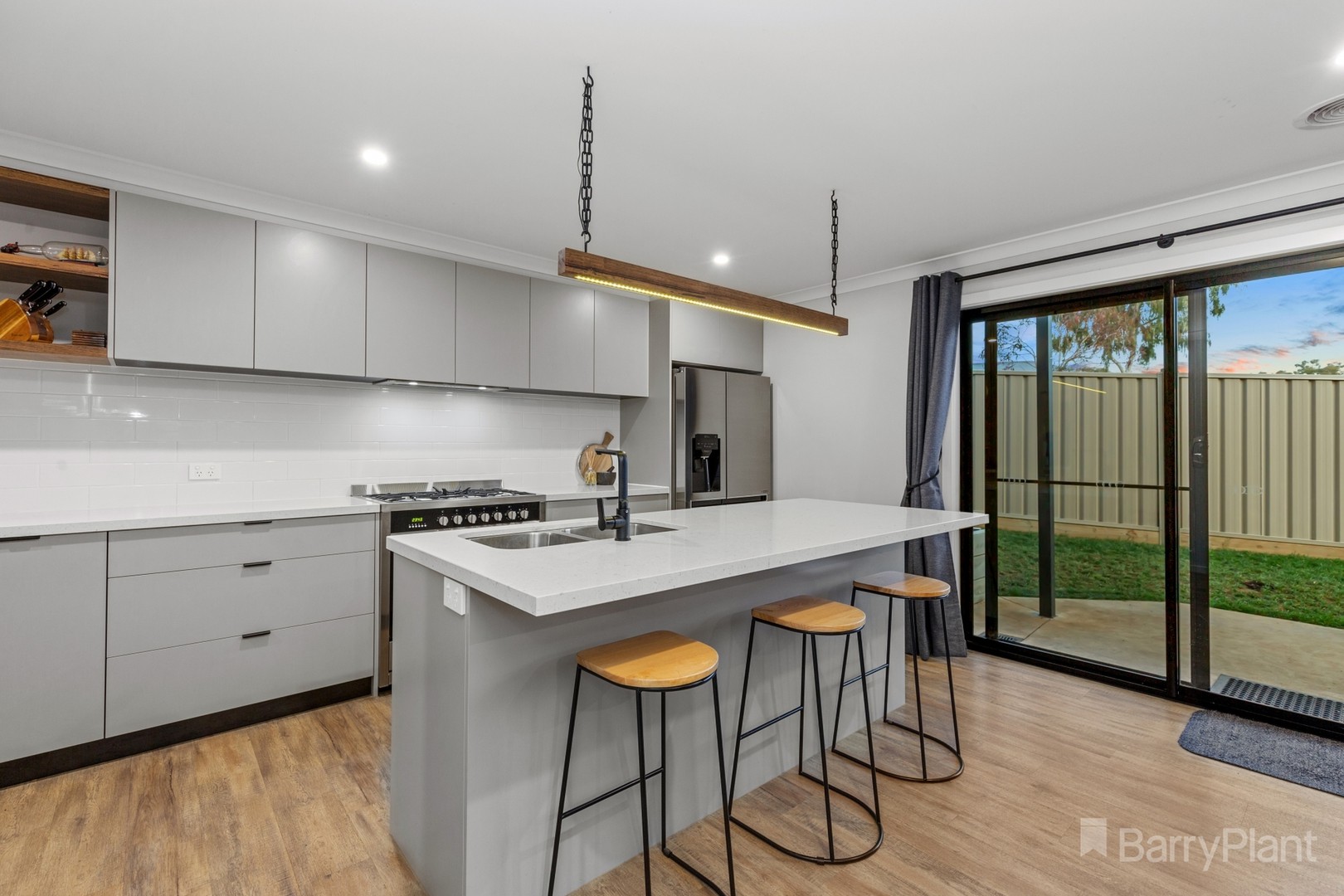 28 Galloway Street, Ascot, VIC 3551, Ascot - Thumbnail 3