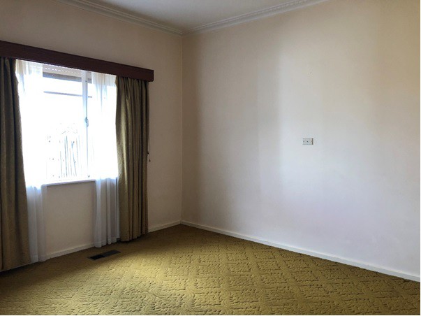 28 Glen Street, Werribee, VIC 3030, Werribee - Thumbnail 2