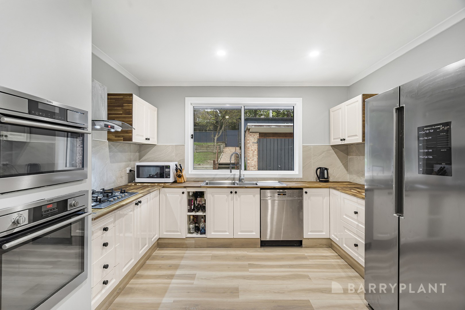 28 Gratten Road, Montrose, VIC 3765, Montrose - Thumbnail 3