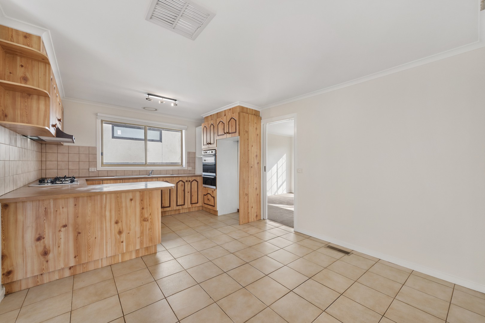 28 Green Gully Road, Keilor, VIC 3036, Keilor - Thumbnail 5