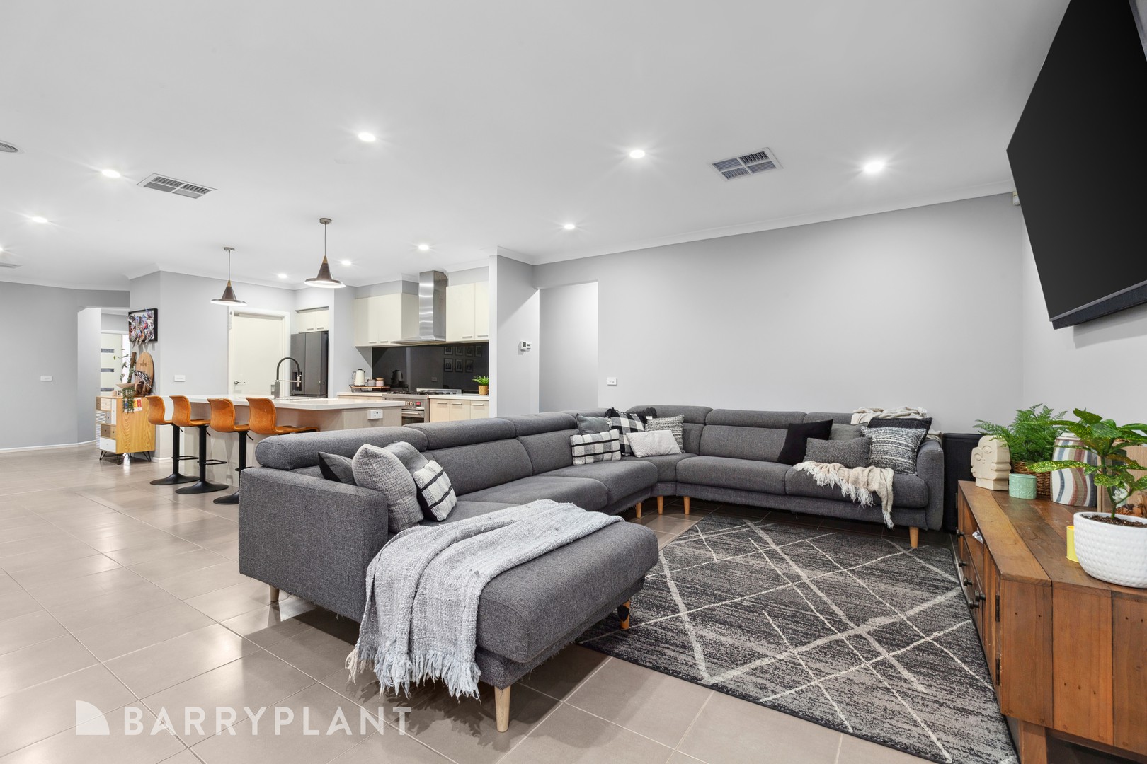 28 Greenvale Avenue, Wallan, VIC 3756, Wallan - Thumbnail 5