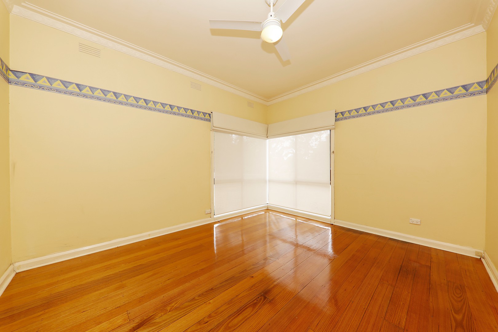 28 Grenfell Road, Mount Waverley, VIC 3149 - Thumbnail 1 - 02/12/2022