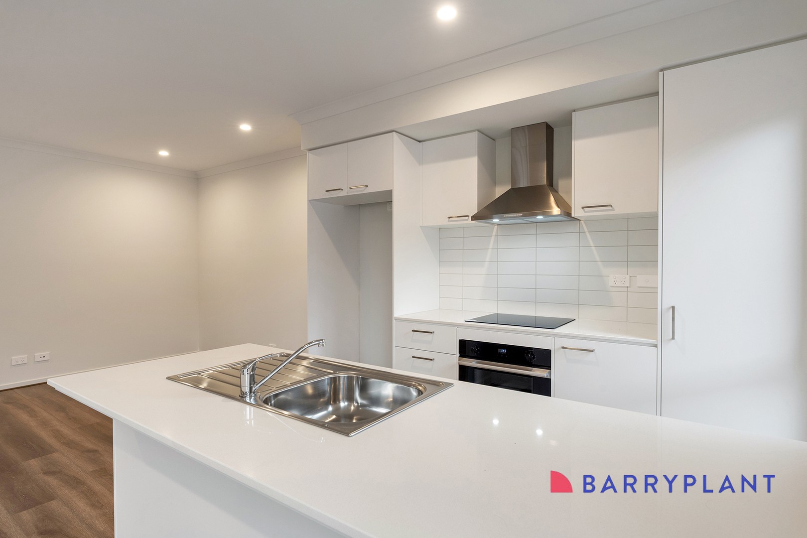 28 Grisa Street, Sunbury, VIC 3429 - Thumbnail 2 - 06/08/2026