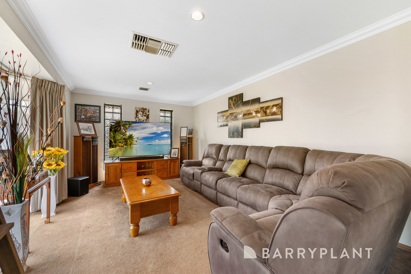 28 Gunnawarra Road, Kurunjang, VIC 3337, Kurunjang - Thumbnail 4