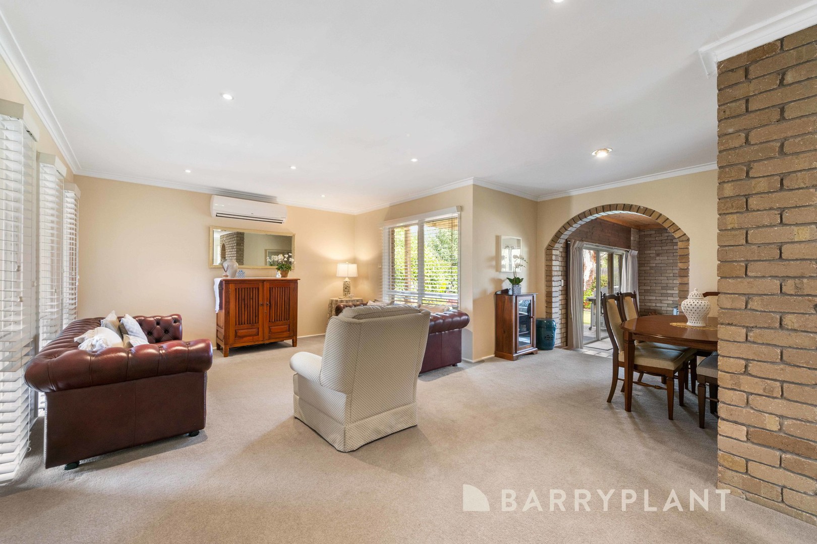 28 Harris Avenue, Hoppers Crossing, VIC 3029, Hoppers Crossing - Thumbnail 2