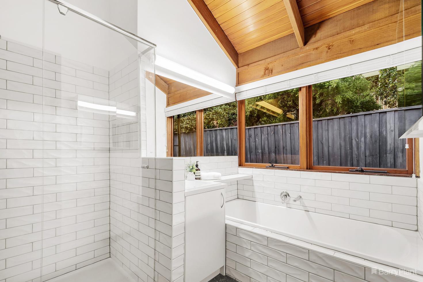 28 Hartland Way, Eltham, VIC 3095, Eltham - Thumbnail 7